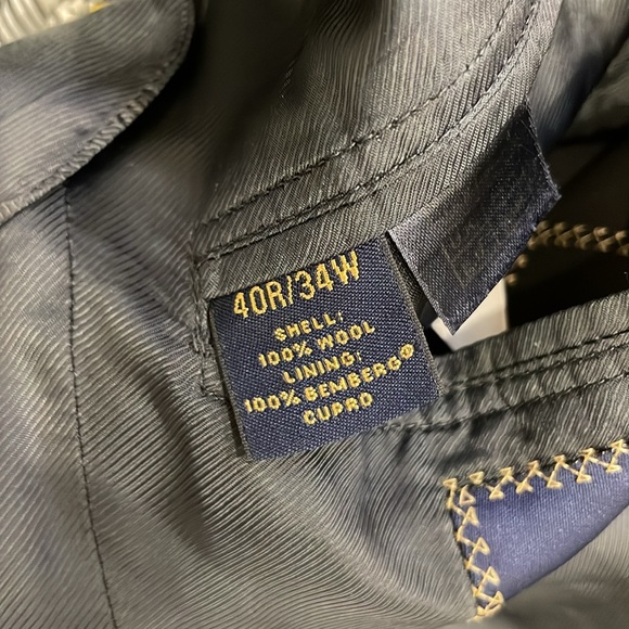 Brooks Brothers Charcoal Fitzgerald Suit Jacket - 041 - Picture 9 of 9